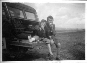 1934 Bentley with Axel (broken leg) and John in 1950